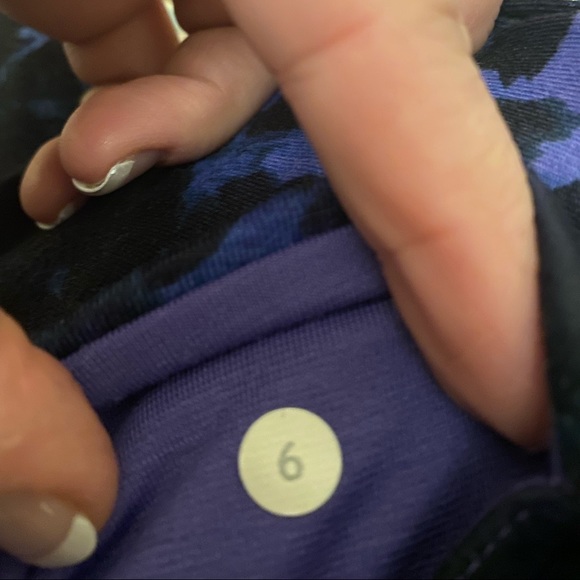 Lululemon capris - Picture 3 of 3